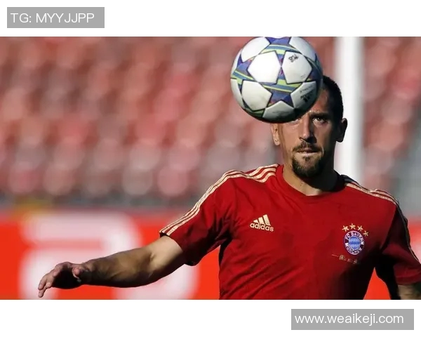 足球明星常用的手机款式揭秘 哪款手机成为球场背后的秘密武器