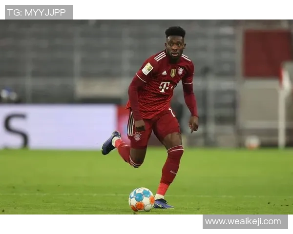 足球球星头绑麻布造型成独特标志背后的文化与情感故事